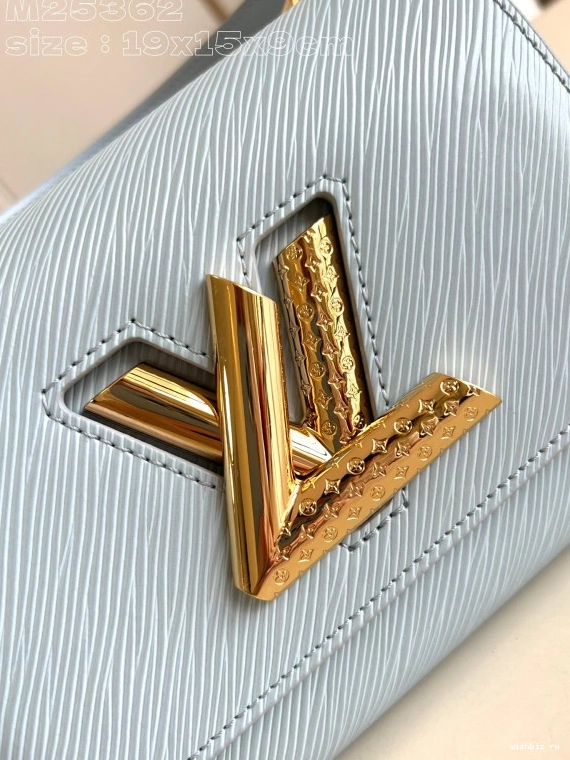 WIS LOUIS PM-19*15*9CM TWIST VUITTON 0810